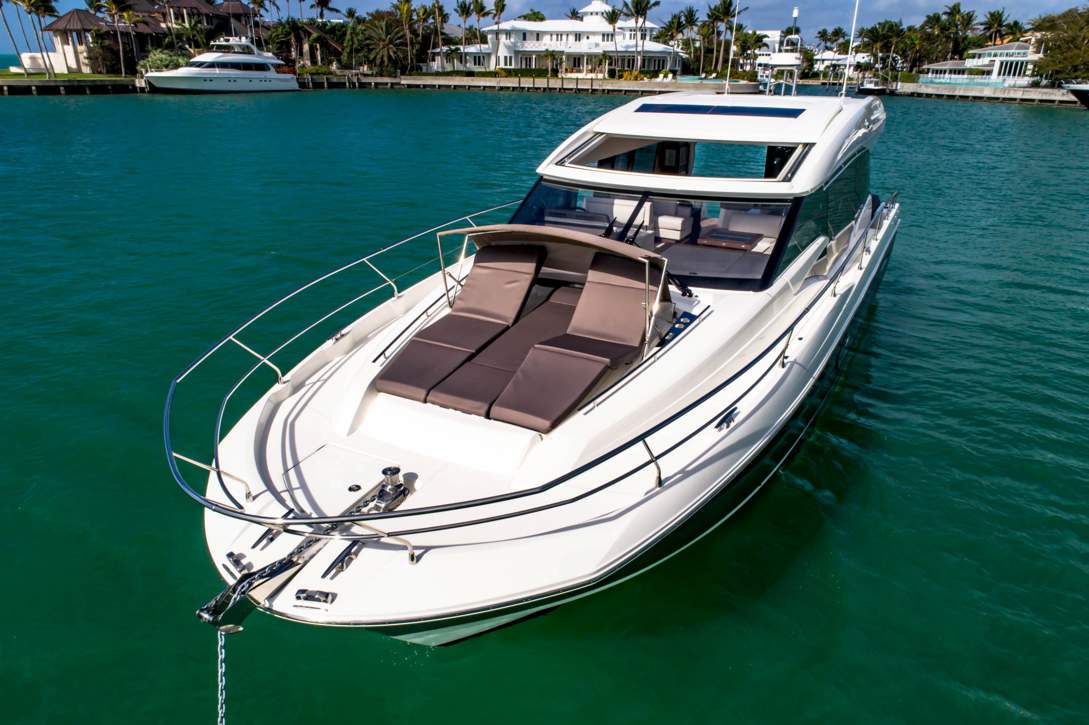 Prestige 520 S Exterior - 10.JPG