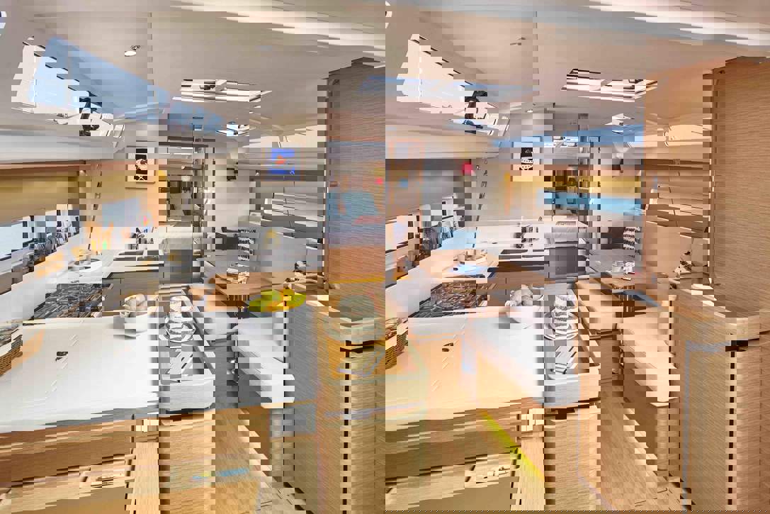 Jeanneau Sun Odyssey 440 Interior - 3.JPG