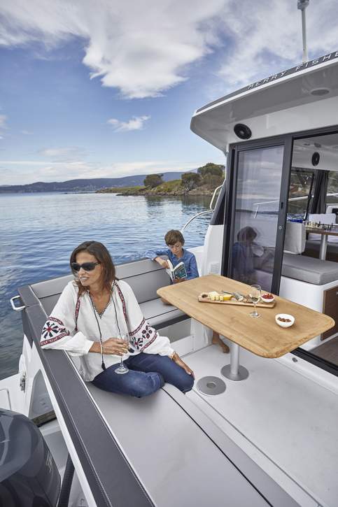 Jeanneau Merry Fisher 1095 HB Interior - 13.JPG