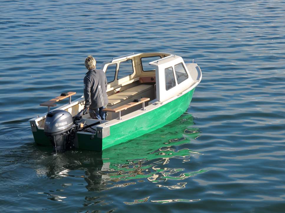 Füllemann Petri F-603 Exterior - 2.JPG