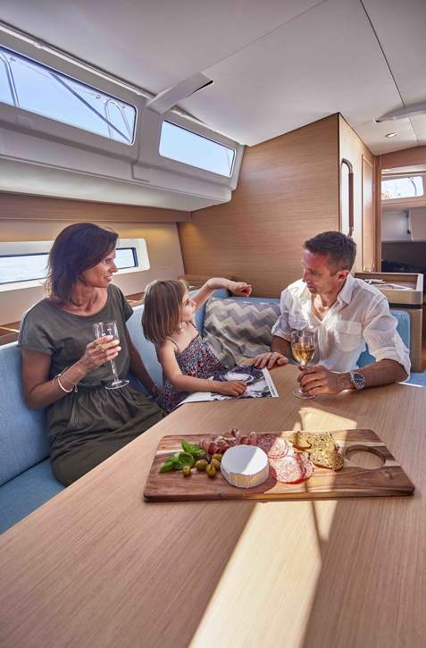 Jeanneau Sun Odyssey 490 Interior - 19.JPG