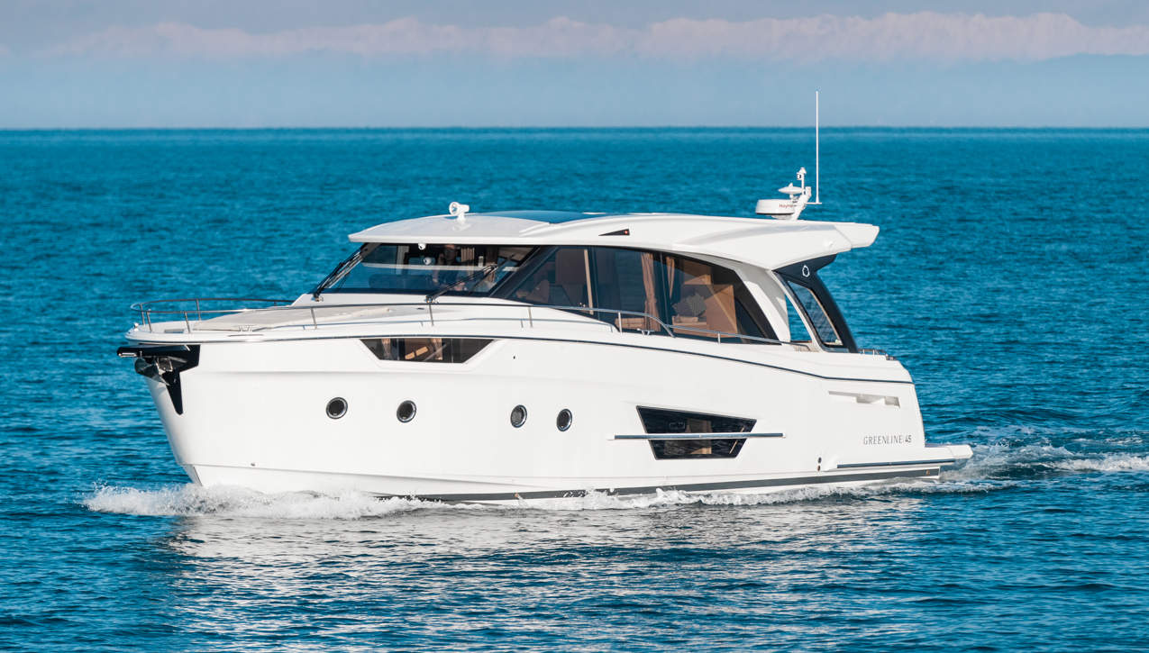 GL45COUPE Hybrid Ex Highres 10