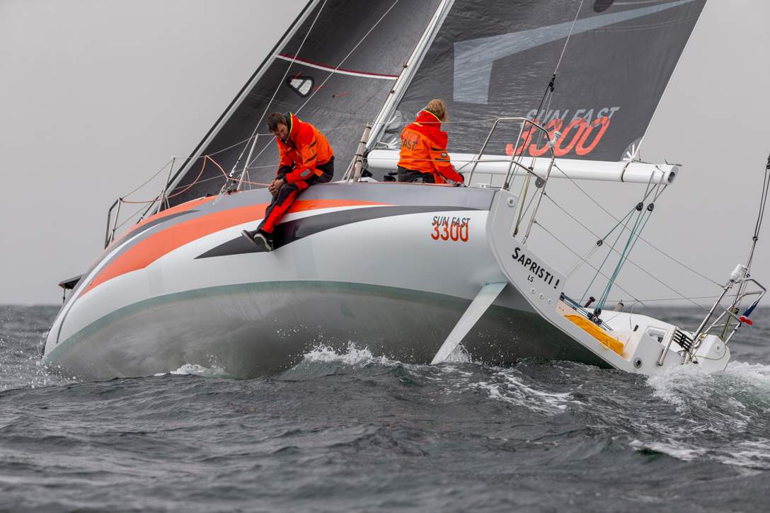 Jeanneau Sun Fast 3300 Exterior - 40.JPG