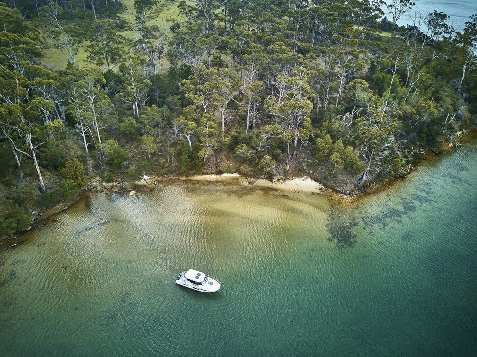 Jeanneau Merry Fisher 1095 HB Exterior - 5.JPG