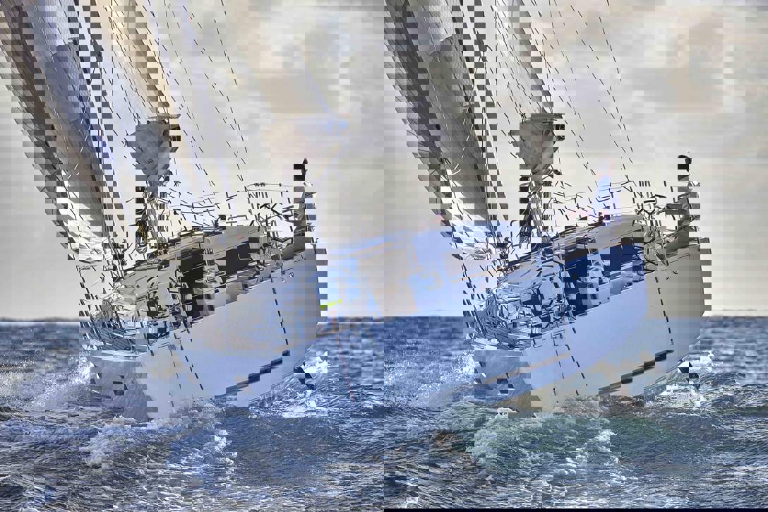 Jeanneau Sun Odyssey 490 Exterior - 31.JPG