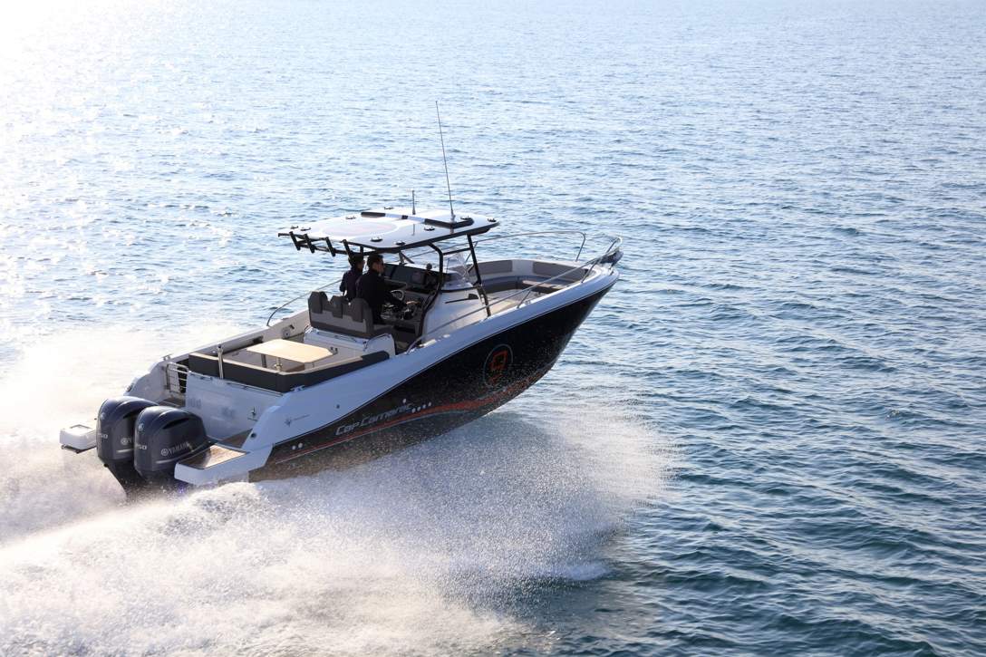 Jeanneau Cap Camarat 9.0 CC Exterior - 10.JPG