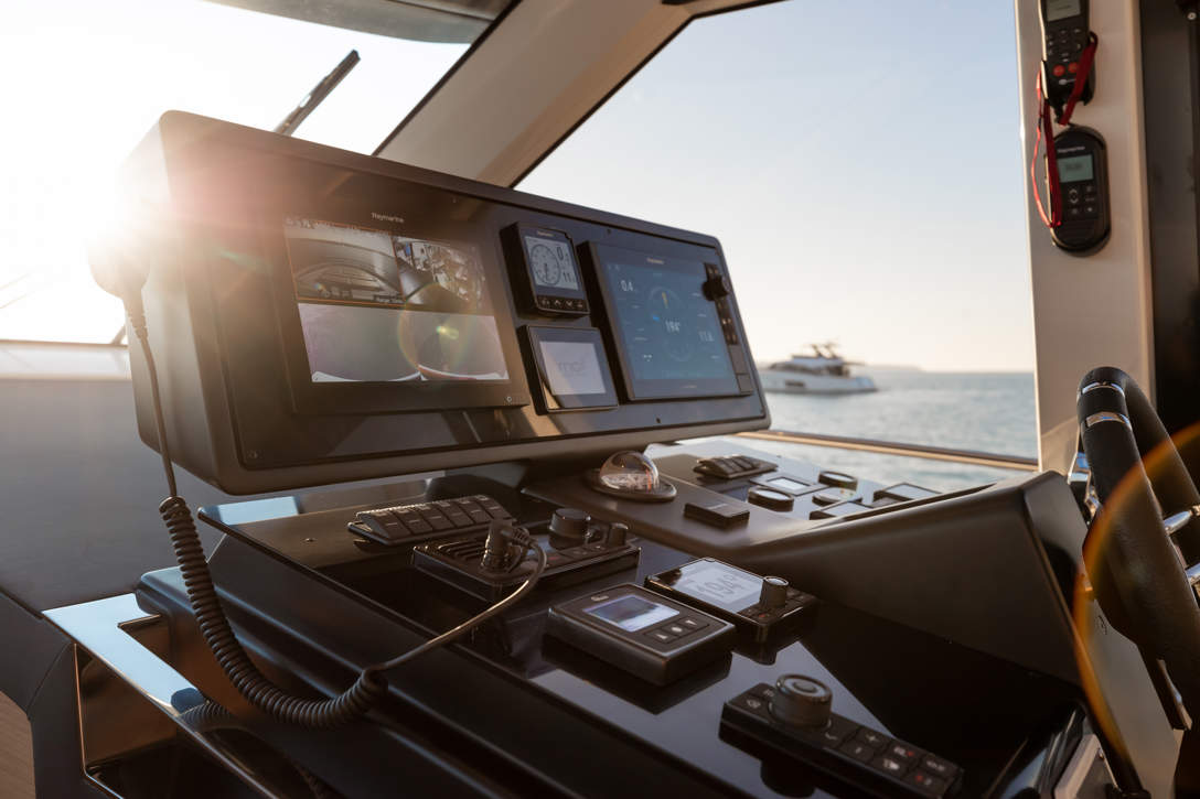 GL45COUPE Hybrid In Highres 19