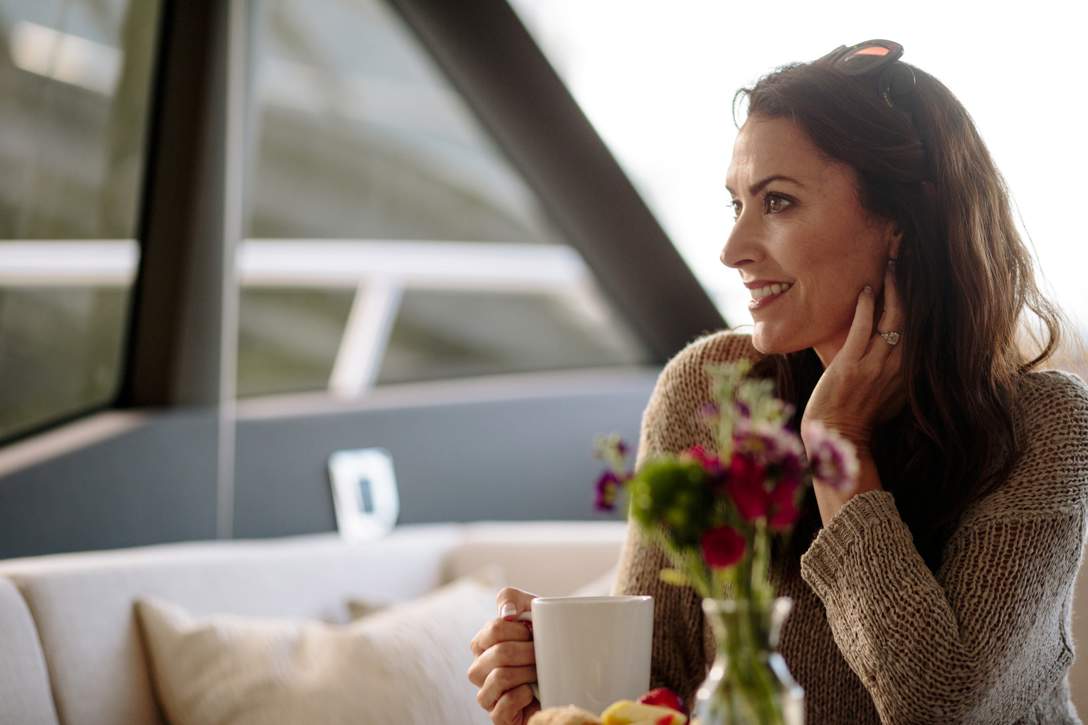 Prestige 460 Flybridge Interior - 5.JPG