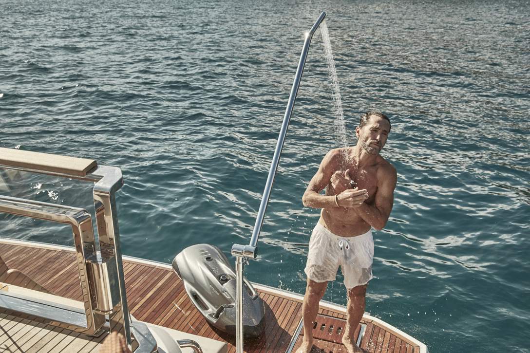 Prestige X70 Exterior - 27.JPG