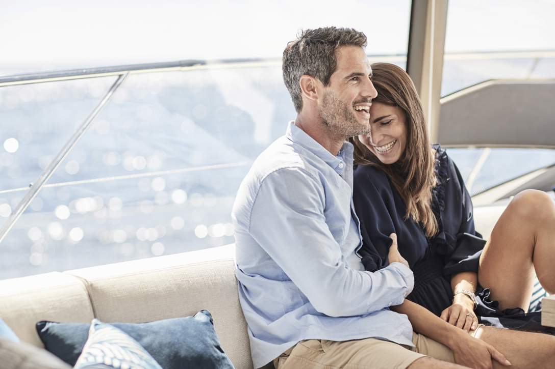 Prestige 590 Flybridge Interior - 60.JPG