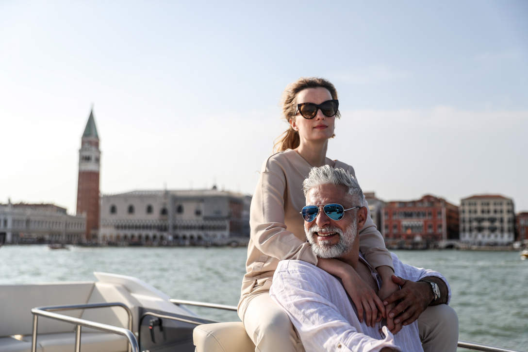 GL45 Fly Venice Flybridge 01