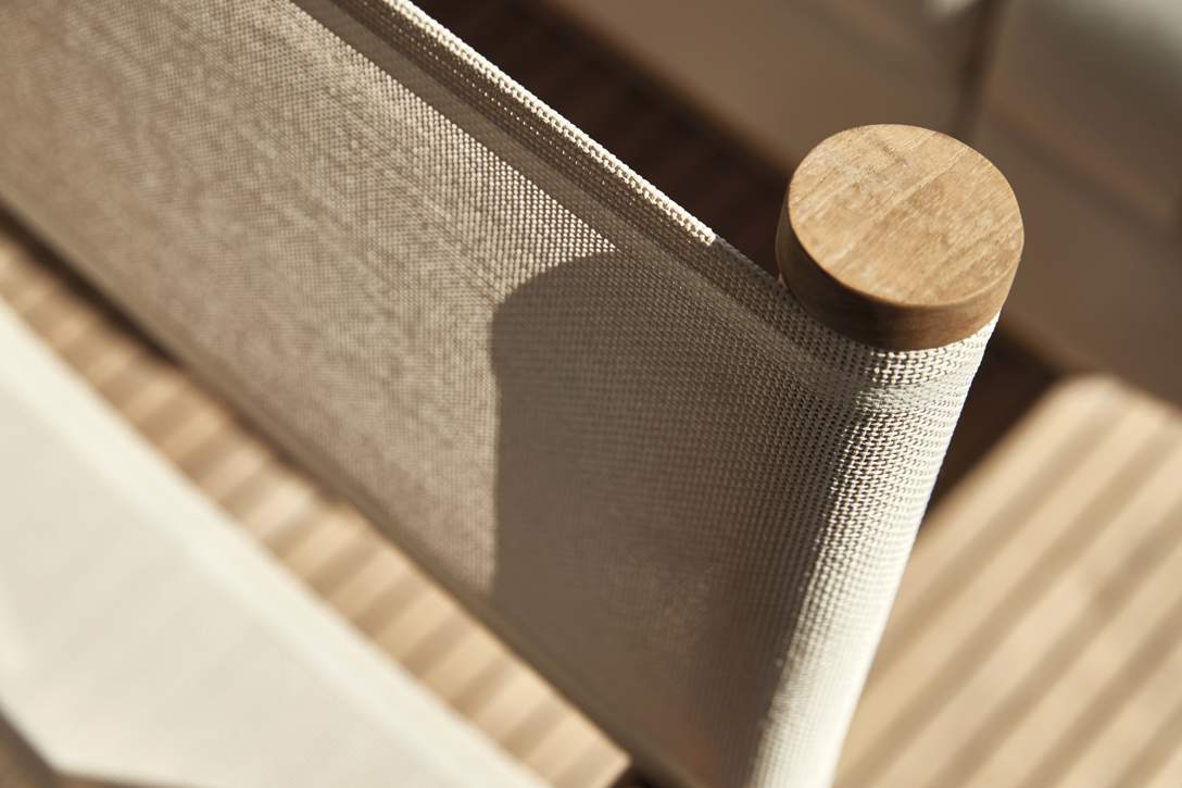 Prestige X70 Exterior - 11.JPG