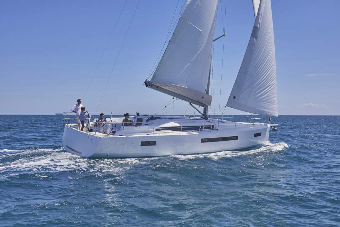Jeanneau Sun Odyssey 490 Exterior - 83.JPG