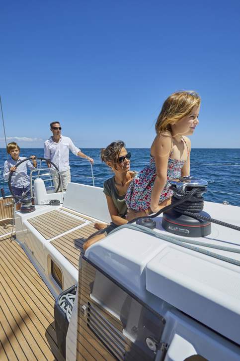 Jeanneau Sun Odyssey 490 Exterior - 92.JPG